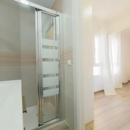 Apartament Cubo's Miraflores Del Palo Urban